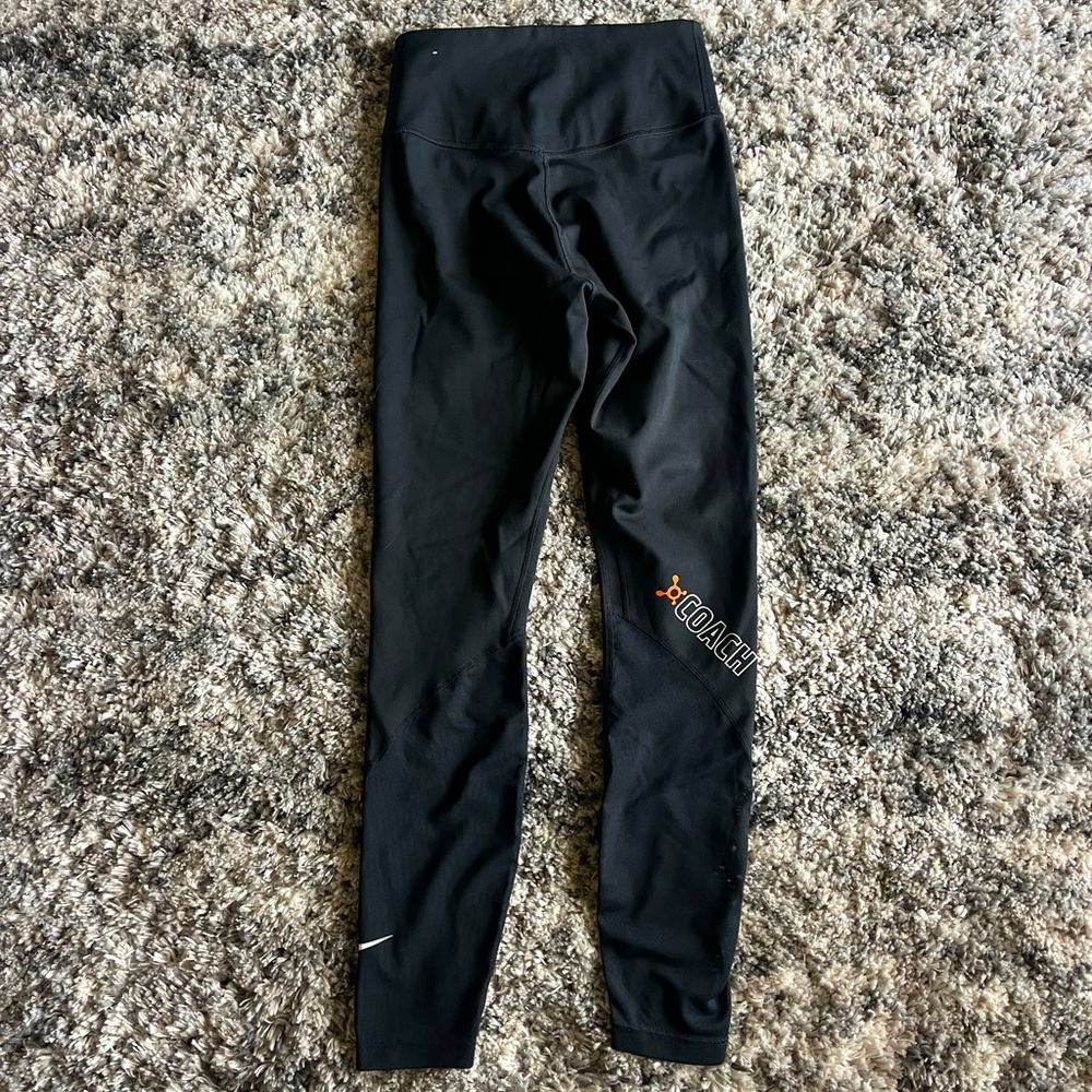 ORANGETHEORY COACH LEGGINGS - SIZE XS